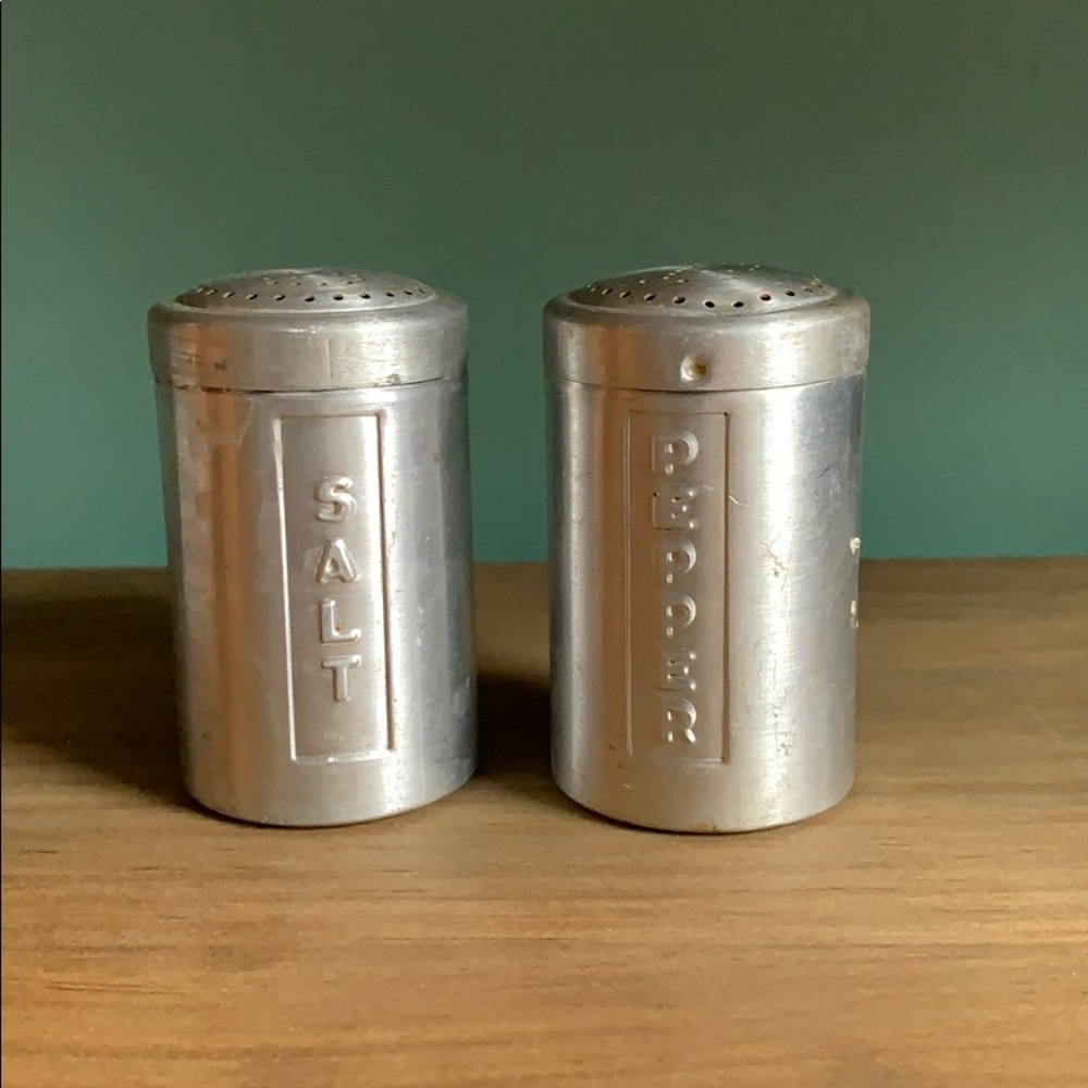 Vintage Salt and Pepper shakers (set)